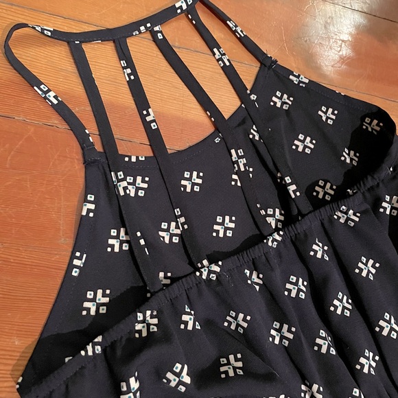 Soprano Print Handkerchief Dress - Picture 7 of 9